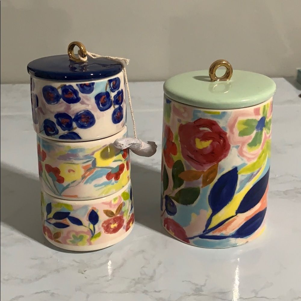 Anthropologie tea/sugar, canister. Kitchen storage